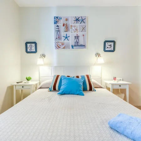 Cozy With Furniture * Roses